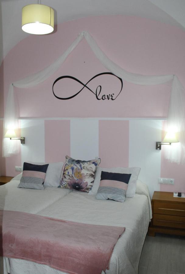 Hostal Imperial Mérida Buitenkant foto
